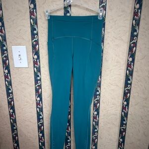 Size 0 lulu leggings